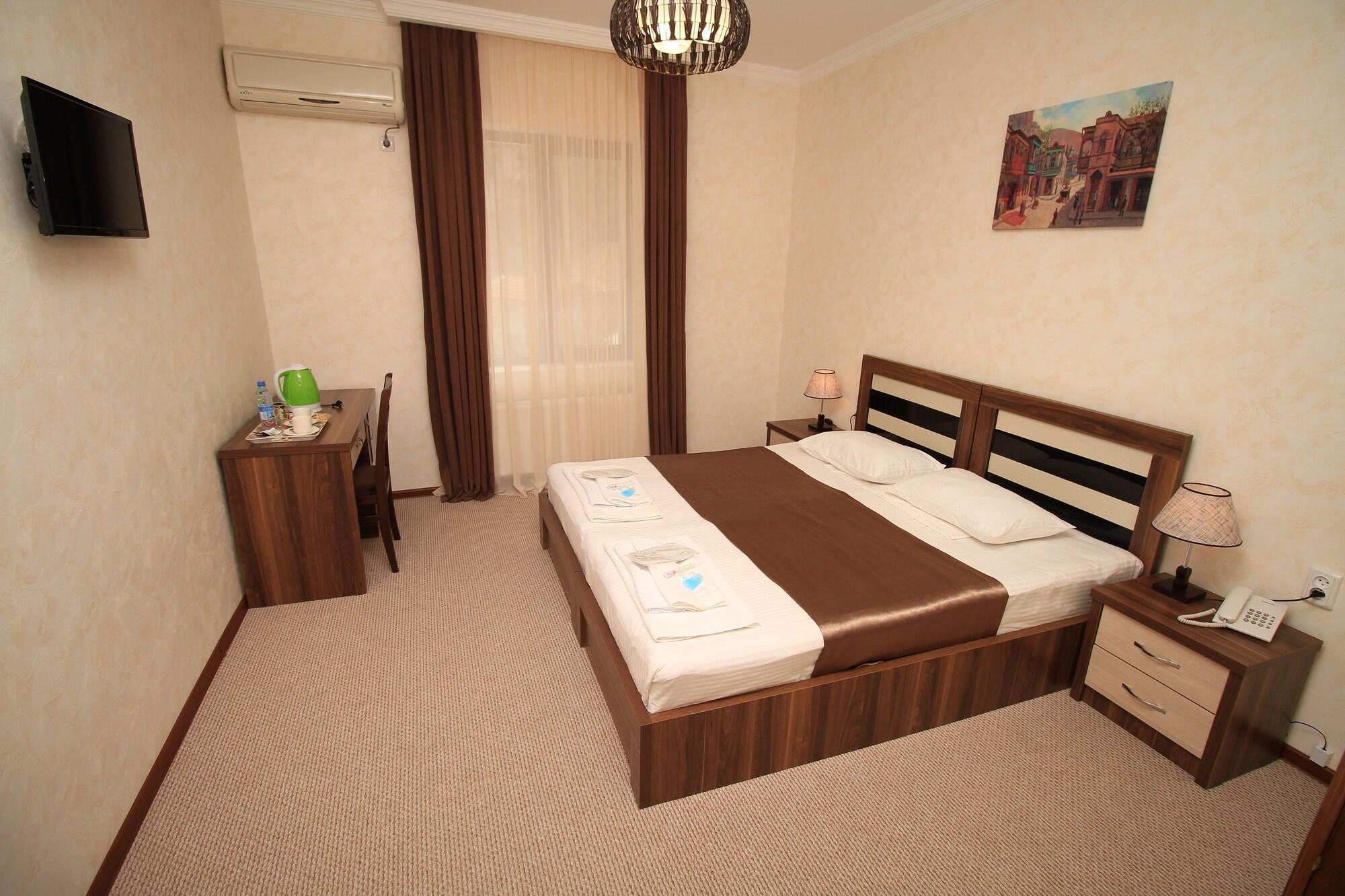 Готель Tiflis House Екстер'єр фото