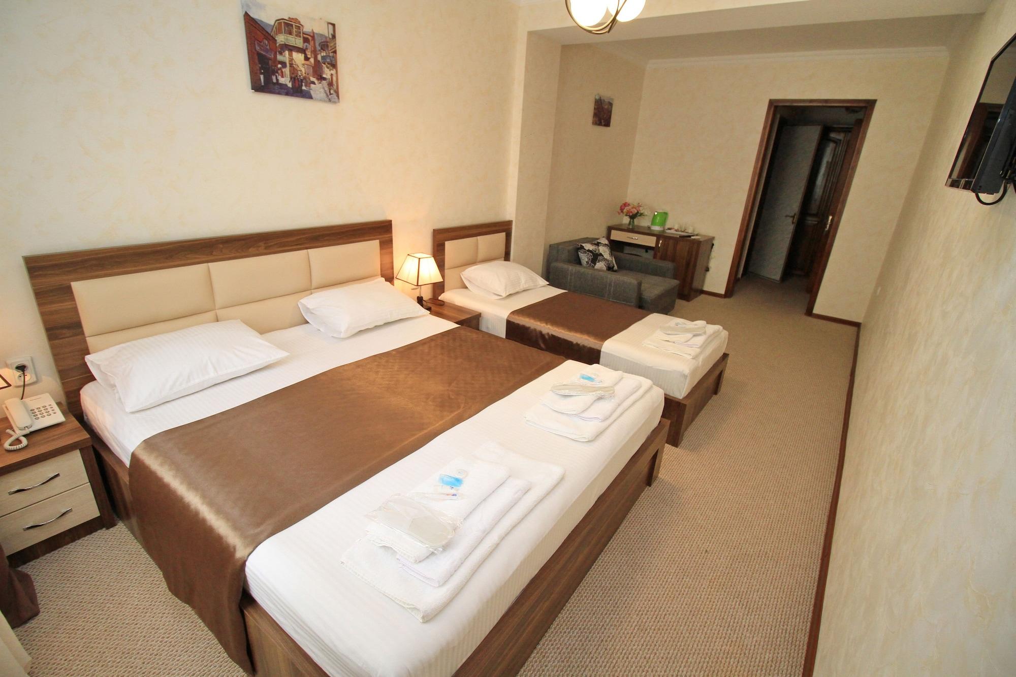 Готель Tiflis House Екстер'єр фото