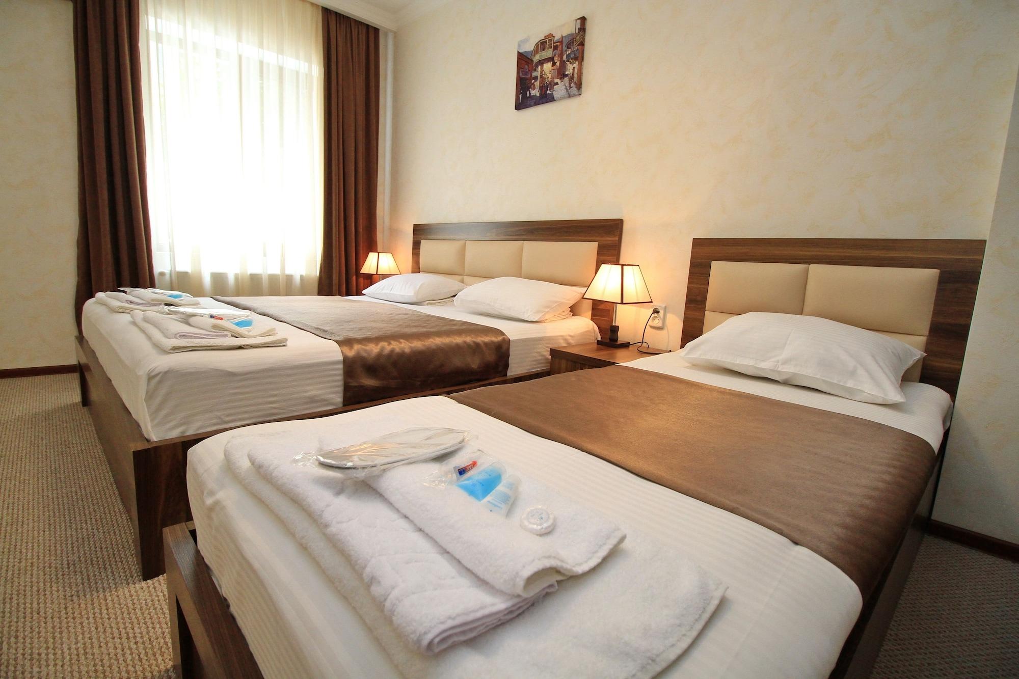 Готель Tiflis House Екстер'єр фото