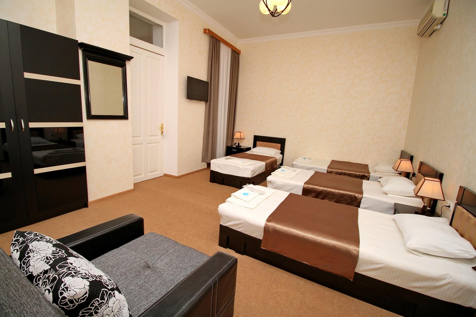 Готель Tiflis House Екстер'єр фото